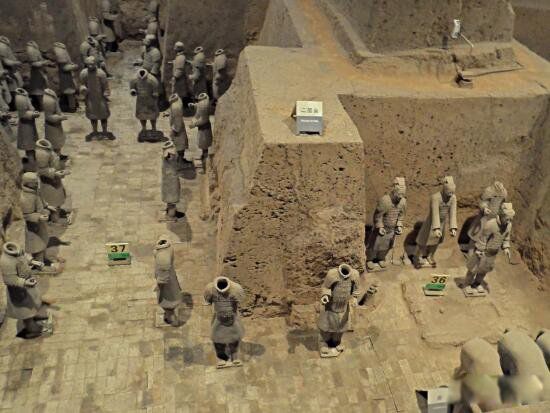 ��ʼ�����ձ�����ôû�� Ϊʲô��ʱû���ڹŴ�����Ĺ