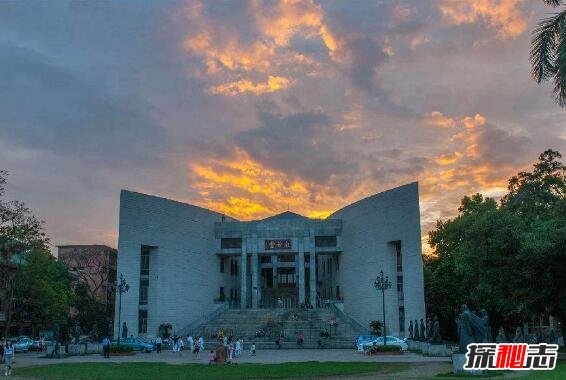 У԰�����¼���ʵ������ȫ У԰ʮ��ֲ�����