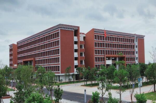 У԰�����¼���ʵ������ȫ У԰ʮ��ֲ�����