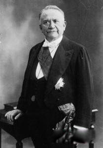 法国总统历任总统名单 拿破仑是法兰西第一帝国的建立者