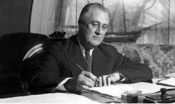 美国特朗普是什么党派 美国特朗普什么时候上任的