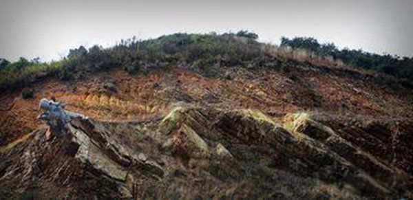 ��Ͽ�Ƕ��Ĵ��������� ˮ���ˮ��Ͽ����һ����������