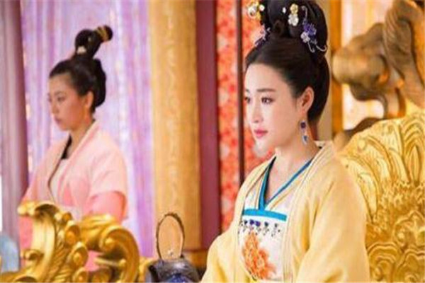 Ϊ������һ��ר�� ����һ��ר��Ϊ��������Ů