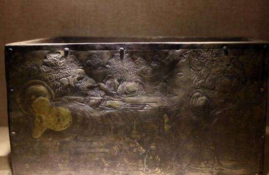 �ϼ�����8����ǰŮ����ô���� ������ǰ����Ů���������