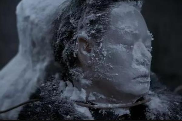 ������ѩ�˰������Ǽ� ������ѩ�˲�ʬ���������