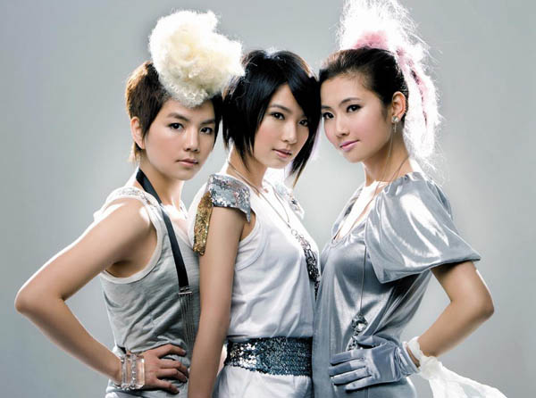 SHE��ɢ���� �ֿ���˭��չ�����