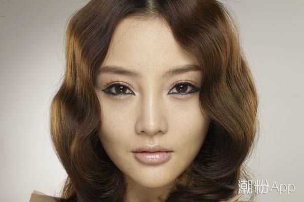 �й�Ů�����а�ǰʮ ������Ŀ�е�ŮӰ����