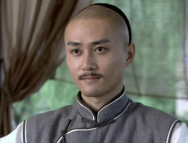 �ºظ������ϼ�ͼƬ �ݹ��ĵ��Ӿ��ɫ