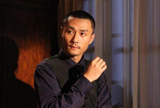 �ºظ������ϼ�ͼƬ �ݹ��ĵ��Ӿ��ɫ