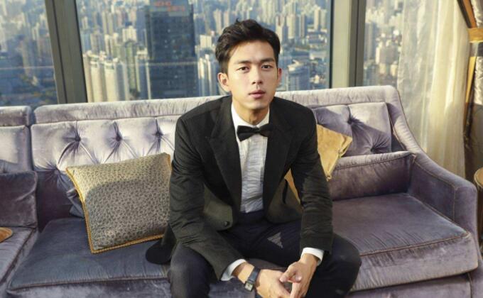 ���ֵ�ǰŮ����������˭ �������������׷�׷