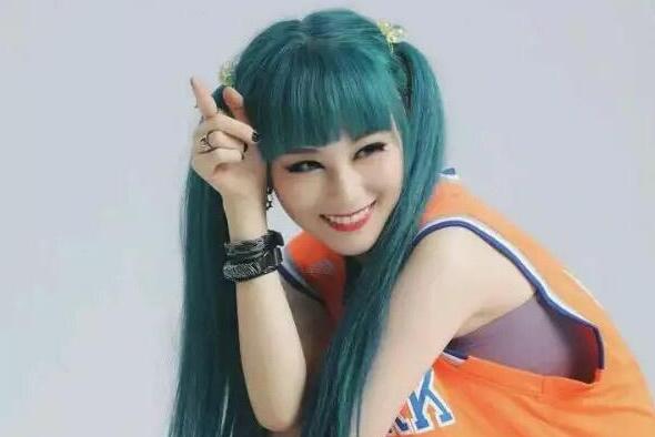 ���ֵ�ǰŮ����������˭ �������������׷�׷