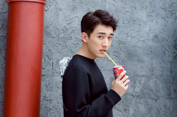 ��ѧ���Ů������˭ ���ĸ�������