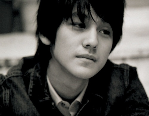 ���������� ������ǰ����Ƭ