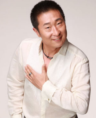 ��������ţͷ��ײ��ͼ ������׸���ţͷ��