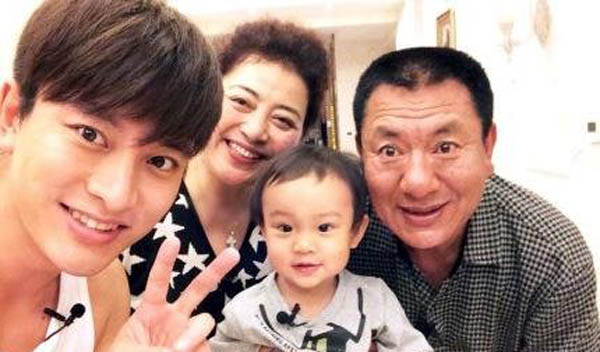 ������������Ǯ�� ����ĸ����ʲô��