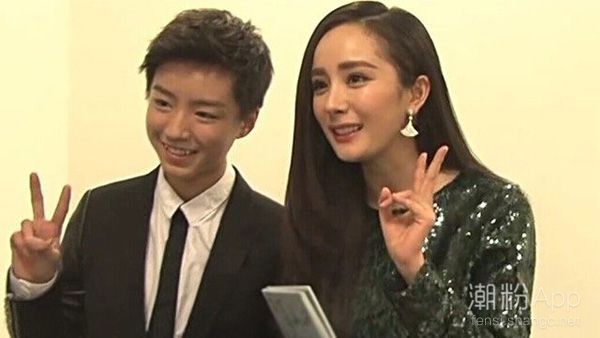 杨幂吻王俊凯是真吻吗 王俊凯杨幂的事是真的吗