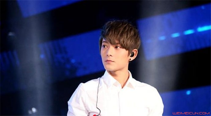 ������Ů������ ����ë��ͮ���ֺ���ô����