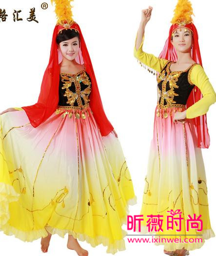 维吾尔族服饰的特点 富有独特的民族风格