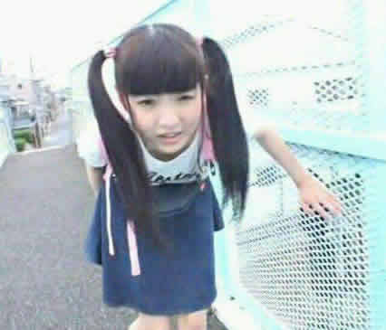 ����Ů����������Ƭ ����������Χ�Ƕ���