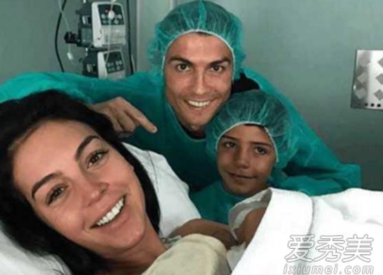 c�޴�����Ǹ�˭���� ��һ���м�������