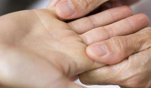 9�����Ƶ�Ů������ͼ�� ����ͨ�����࿴����