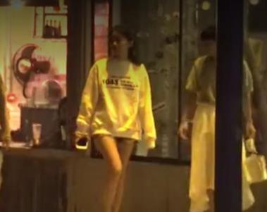 ����ѸŮ���¿������� �¿��̵�С�����ع�