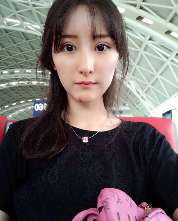 С������Խ��������Ƭ �������ݵ�ģ��ȥ���ģ�