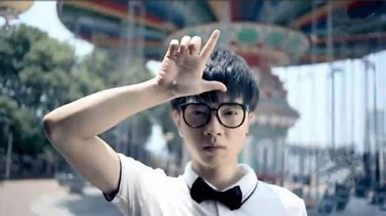 华晨宇真名叫什么名字 他家世身份和出道经历