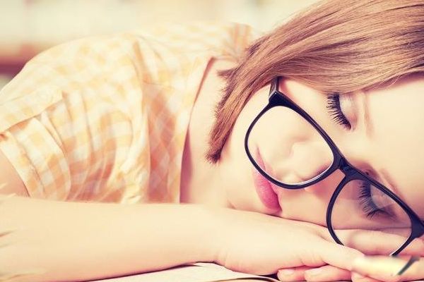 比较开放的女生 欲超强的开放的女人长什么样子