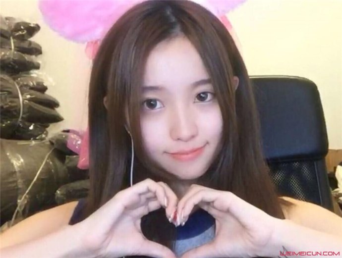 ��С��Ϊʲô��ô��Ǯ��ʲô�� ��С�ʺ;�����ʲô��ϵ