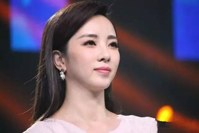 ��˼˼�������Ϲ���˭ �Ա�����ͨ������