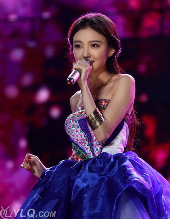 ��С������ǰ����Ƭ ��Ư��Ϊʲô����