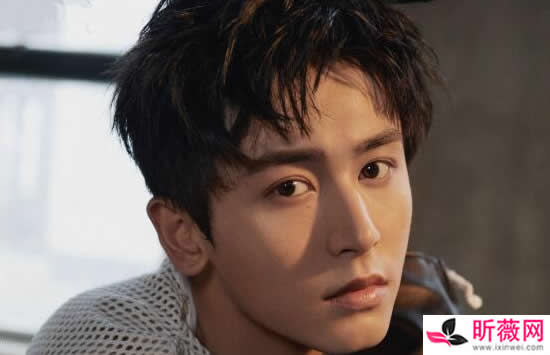 �����Ů������˭ ������ʷ����