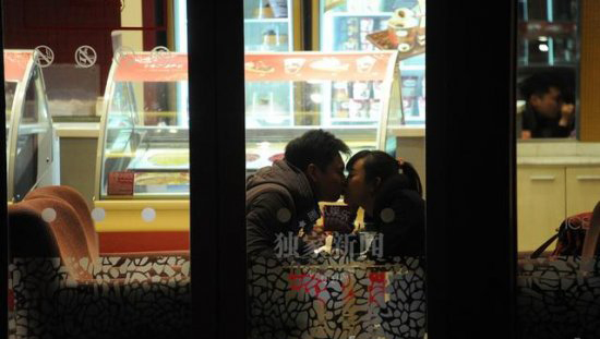 霍政谚女友是谁 和张檬是什么关系