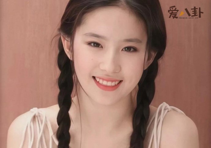 刘亦菲老公是谁叫什么名 她的情史揭秘