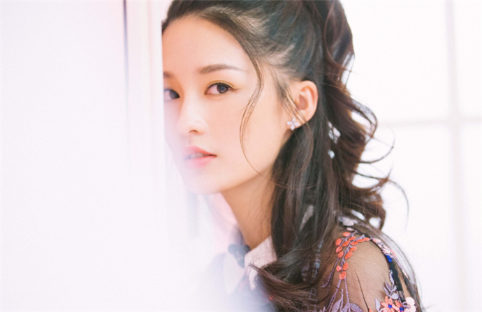 ���ߵ������Ϲ���˭ �����Ϲ�������