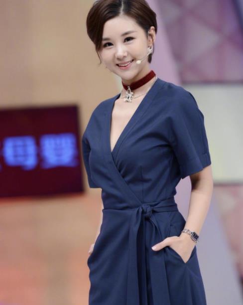 ��С�ȸ��˼������ݹ��ĵ��Ӿ� �Ϲ���˭