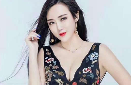 ����ѩ�ĸ������ϼ�� �������ж���Ǯ