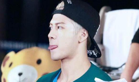 ���ζ����������ĳ��� ���ĸ������Ͻ���