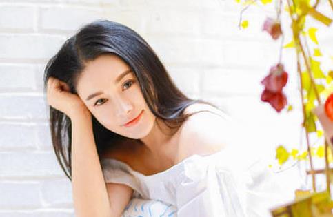 ������������˭��ʲô�� Ҳ��һ�������Ů��