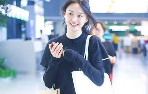 郑爽和张恒结婚了吗 两人相差几岁怎么在一起的