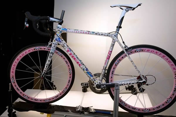 世界上最贵的自行车 崔克蝴蝶自行车图片