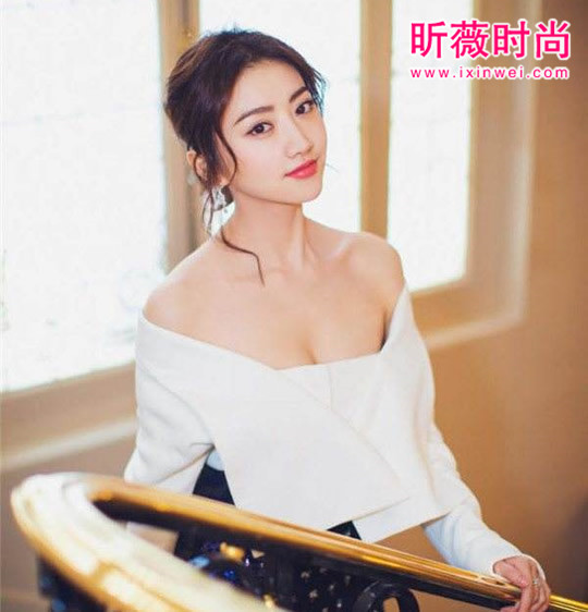 ���𵽵�ʲô���� ���𱳾�������