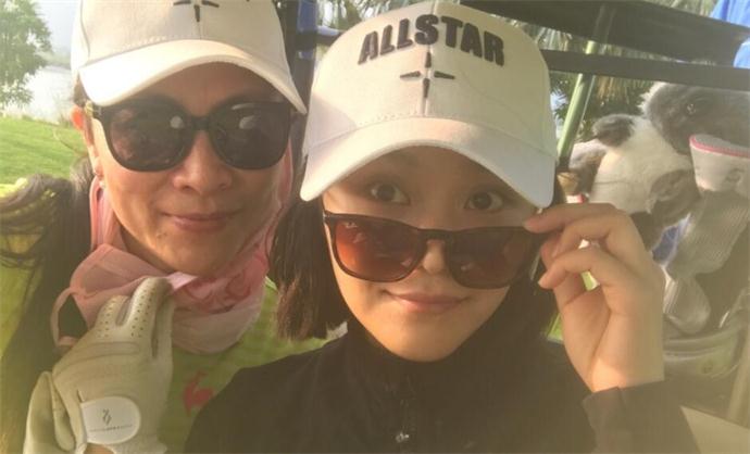 ��Ա���Զ������� ���Զ��İְ���˭