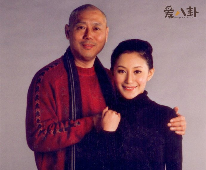 李成儒有几个妻子 李成儒现任妻子是谁