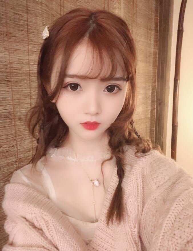 抖音yuki雪雪初中一血事件 小圆脸雪雪深扒黑历史