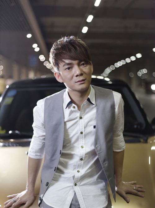 六哲个人资料真名 六哲的经典代表歌曲