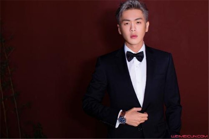 张若昀的父子怎么回事 张若昀爸爸是谁