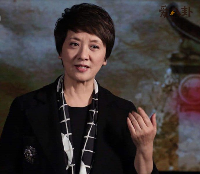 ��漵ĵ�һ���ɷ���˭ ��ֻ������Ļ���