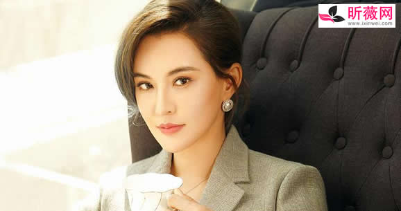 ��ԱĪС����˼�� ĪС��������Щ���Ӿ�